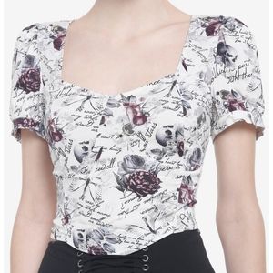 Hot topic dark romance puff sleeved crop top